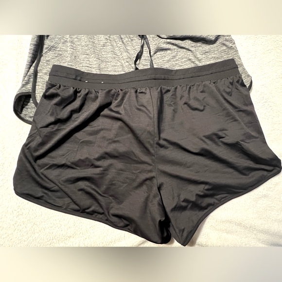 Bundle of 3 Tek Gear Lightweight casual Shorts - Picture 7 of 13